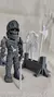 Caballero zombie con armas y base