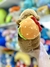 CAPIBARA CHICO CON MOCHI DE HAMBURGUESA - BRINQUEDOS
