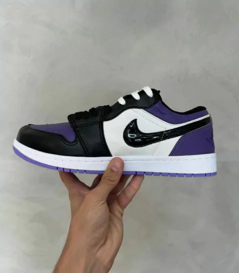 Tênis Feminino Nike Air Jordan Low 1 - Court Purple - Roxo e Preto