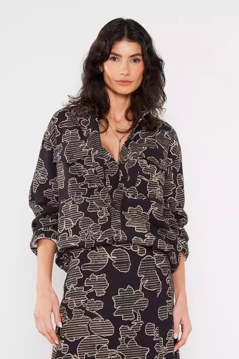 Overtop Est Petúnia Est Petúnia - Sacada