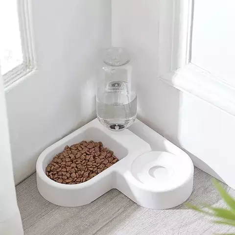 Tigela dupla para alimentação.