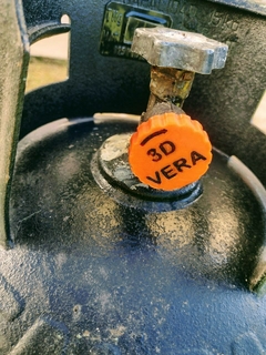 SACA TAPÓN DE GARRAFA en internet