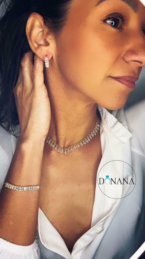Conjunto Colar, Brinco Argola e Pulseira com Pedras Brilhantes Ouro 18k
