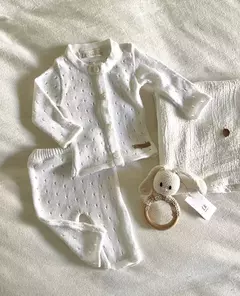Ajuar 2 piezas | tejido calado blanco