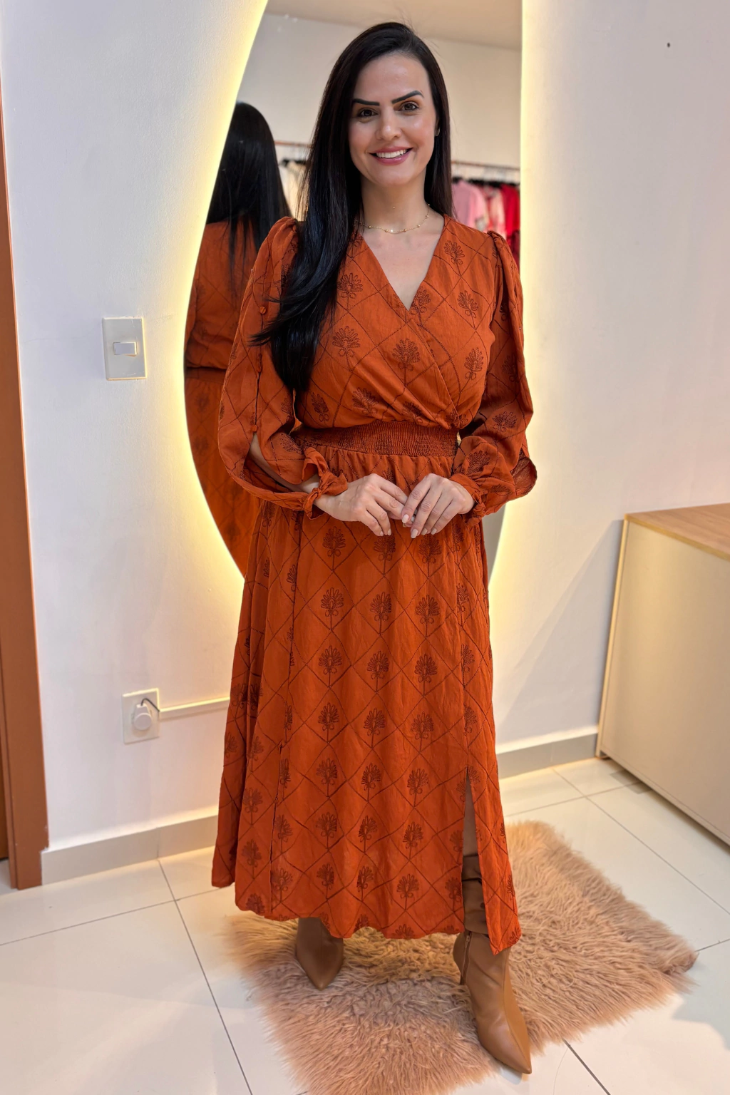 Vestido longo com lastex na cintura