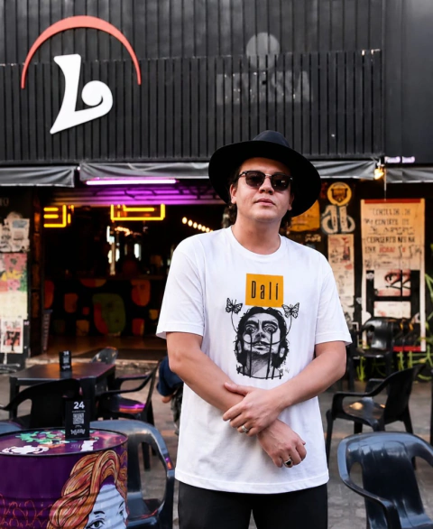 Camiseta personalizada com a estampa - Obra de Heitor Vilela - Salvador Dalí - comprar online