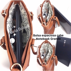 Bolsa Feminina Quadrada Grande de Ombro Com Chaveiro Alça Transversal Couro Sintético Ref. 022 na internet