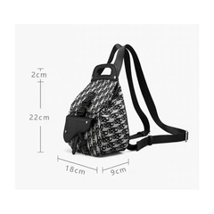 Mochila Bolsa Feminina PEQUENA MINI Modelo Desfile Ref. 305 - Bella YY