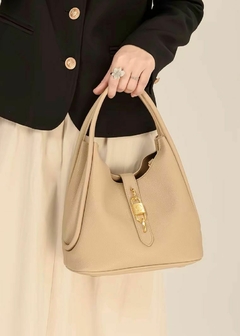 KIT Bolsa Feminina De Mão + Bolsinha/Necessaire Transversal Tiracolo Ref. 5008