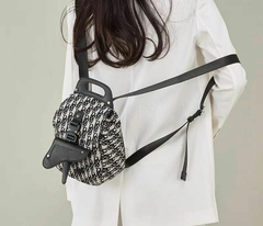 Mini Mochila Bolsa Feminina Modelo Desfile Ref. 305 - Bella YY