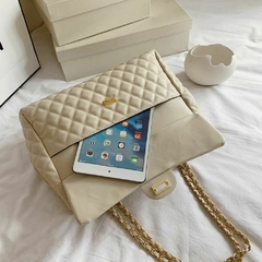 Bolsa Grande com Alça de Corrente Ref. 2213 na internet