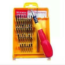 GRLLAVES: DESTORNILLADOR 31 PIEZAS EN CAJITA