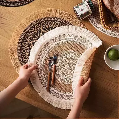 Suplat com Franjas - Elegância e Estilo para Sua Mesa