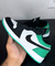 NIKE AIR JORDAN BRANCO PRETO E VERDE na internet