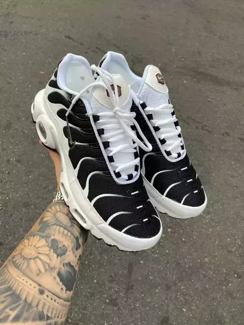 NIKE AIR MAX TN