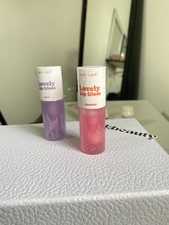 Lip gloss City Girl - GRAPE