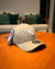 Boné NY off white claro com branco - comprar online