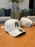 Boné NY destroyed off white com preto