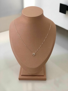Colar mini coração