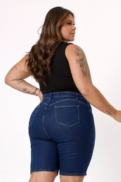 Bermuda jeans ciclista plus size - Azul Médio - loja online