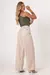 Calça jeans wide leg - Areia na internet