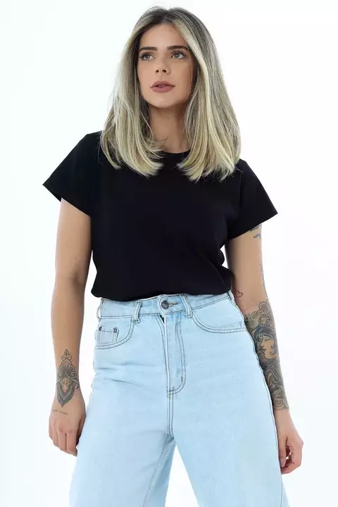 T-shirt lisa sem estampa - Preto