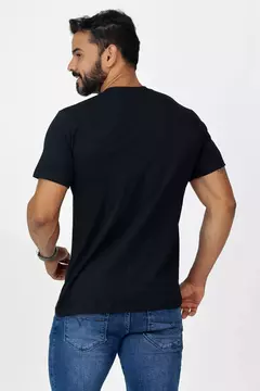 T-shirt masculina estampado - Preto - Eliane Store