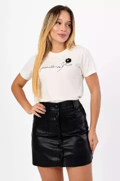 T-shirt estamapado com aplicação - Off