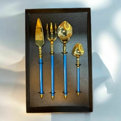 SET DE CUBIERTOS PREMIUM - Friends Store