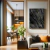 Quadro Decorativo - Elegância Dourada sobre Sombras