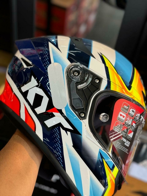 KYT TT COURSE TATI MERCADO