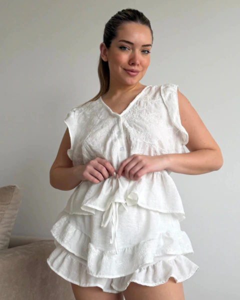 Short con volados Bahia