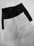 Shorts de couro na internet