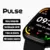 Smartwatch Pulse Wearzone com tela mostrando a hora, data e métricas de treino, destacando Alexa integrada e certificação 3ATM.