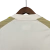 Costas da camisa do Vasco da Gama III 24/25, modelo torcedor Kappa, pendurada em um cabide.