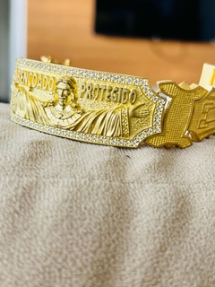 Bracelete em moeda faça pagamento e mande no WhatsApp modelo na internet