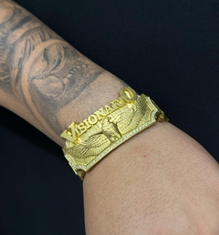 Bracelete moeda antiga na internet