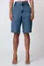 Bermuda Jorts com cintura alta na internet