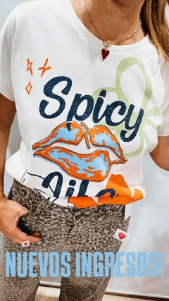 Remera Spicy