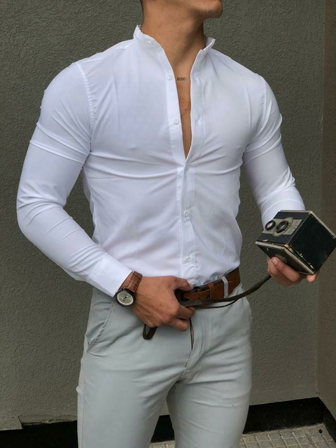 Camisa de seda elastizada cuello mao