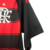 Camisa-do-Flamengo-I-25/26-modelo-torcedor-da-Adidas-com-listras-horizontais-nas-cores-vermelho-e-preto-ARRASCAETA-gerson-pedro.