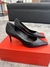 Scarpin Carrano couro preto