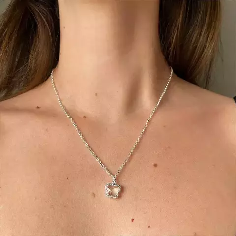 Colar de Prata 925 Borboleta Detalhada Branca