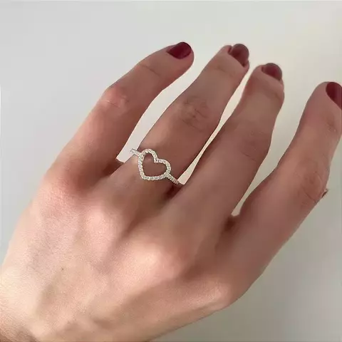 Anel de Prata 925 Coração Vazado Cravejado em Zircônias Brancas