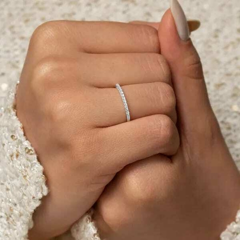 Aparador de Aliança com Zircônica Branca - AN018