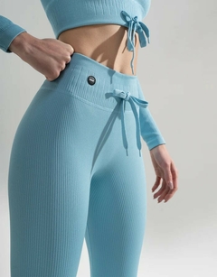 RIBBED AQUA SEAMLESS en internet