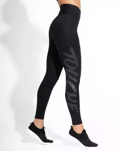 BLACK SIGNATURE
