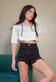 Short con roturas "Elisa"