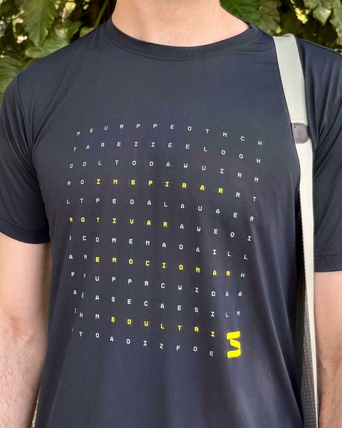 Camiseta Caça-Palavras - comprar online
