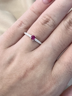 Anel com zircônia rosa tam 15